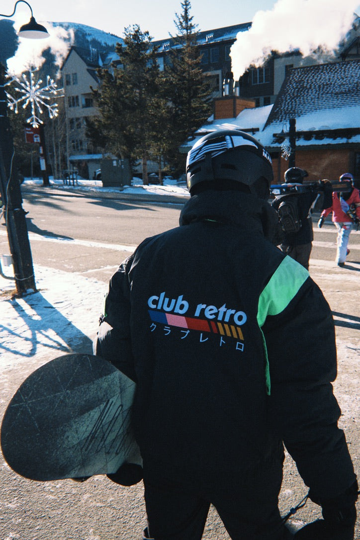 Black and Green Mountain Goat Ski Jacket - Size L