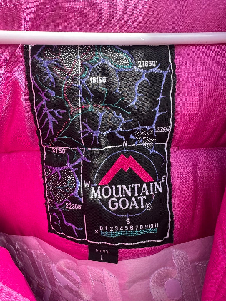 Black and Green Mountain Goat Ski Jacket - Size L